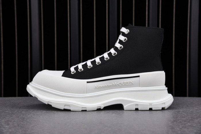ALEXANDER MCQUEEN SNEAKERS