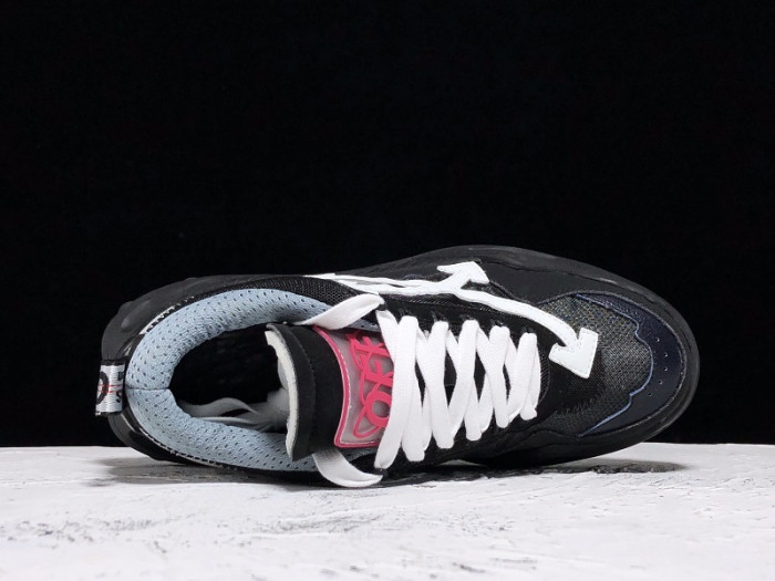 OW C/O ODSY-1000 SNEAKER