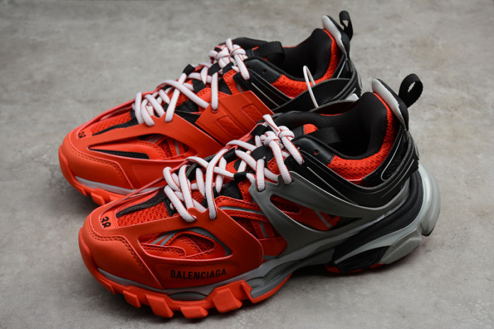 BL TRAINERS TRACK