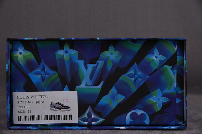 LVT SNEAKERS