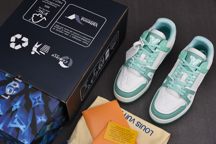 LVT SNEAKERS