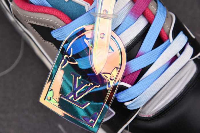 LVT SNEAKERS