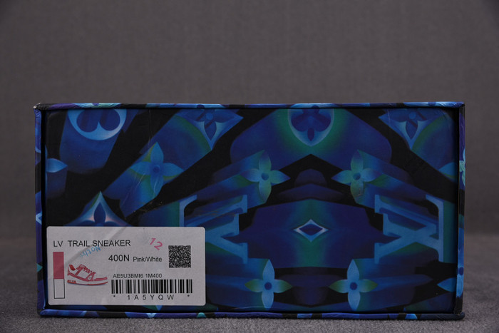 LVT SNEAKERS