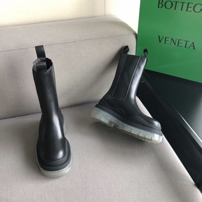 Bo*te*ga ve*ne*ta sneaker