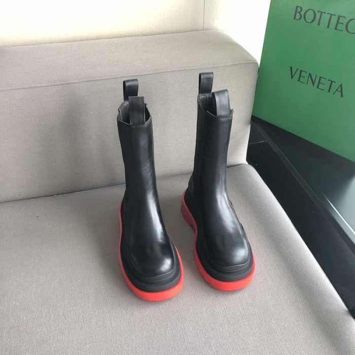Bo*te*ga ve*ne*ta sneaker