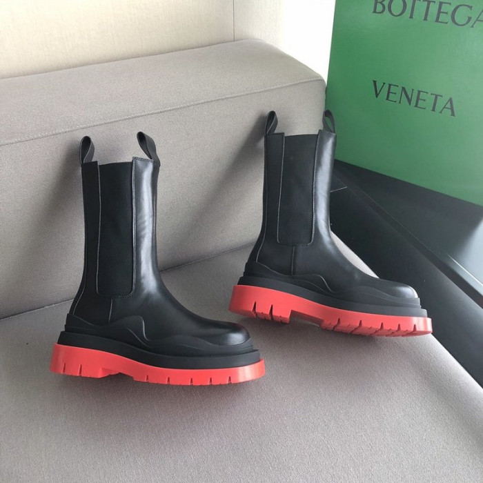Bo*te*ga ve*ne*ta sneaker