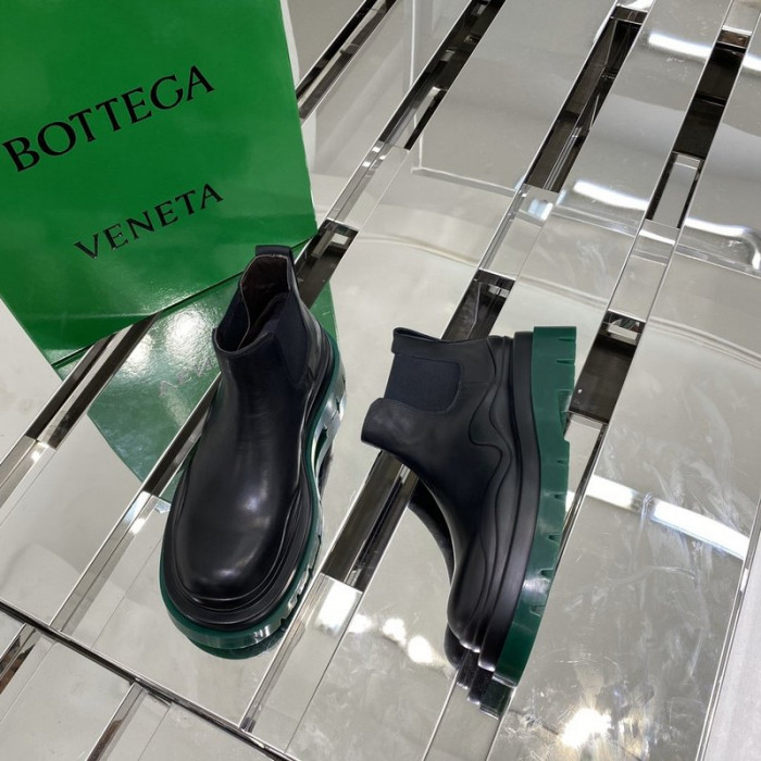 Bo*te*ga ve*ne*ta sneaker