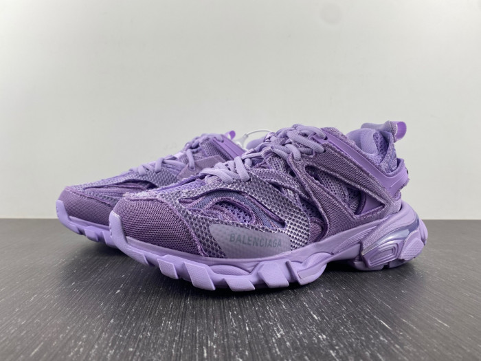 BL TRAINERS TRACK