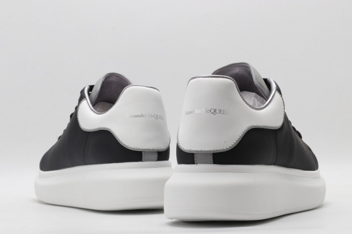 ALEXANDER MCQUEEN SOLE SNEAKERS