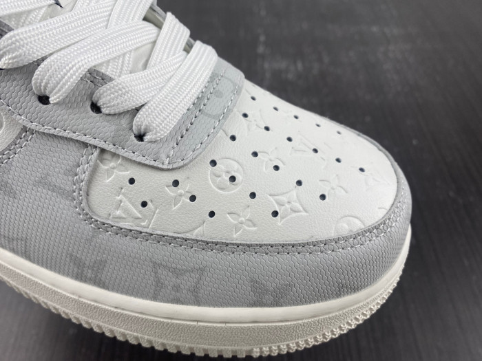 LV X NIKE AIR FORCE SNEAKER L3308-6