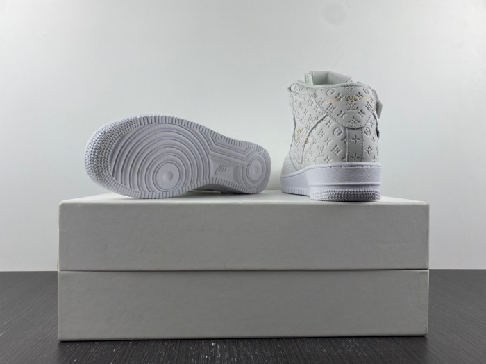 LV X NIKE AIR FORCE1