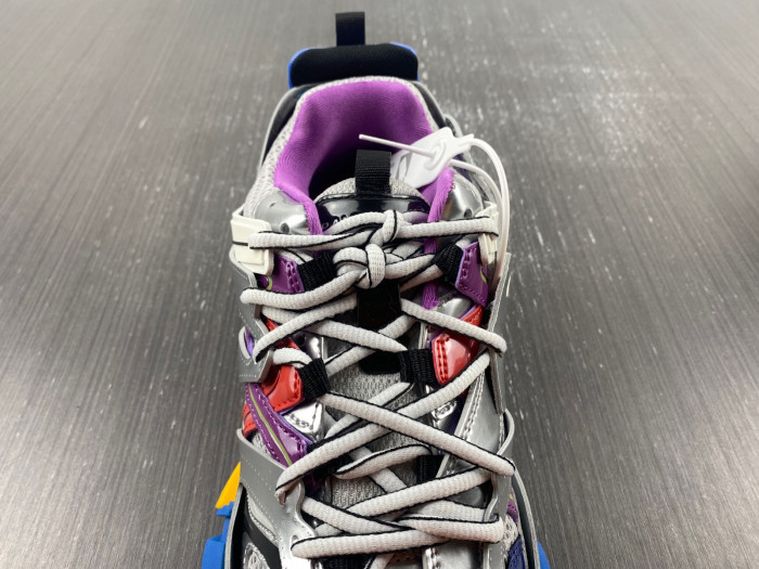 BL TRAINERS TRACK