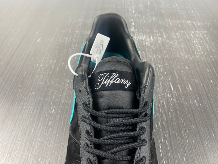 nike T*f*ny & co. x air force 1 low