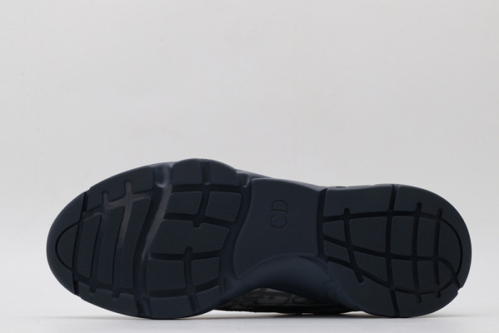 DR B22 TRAINER SNEAKER