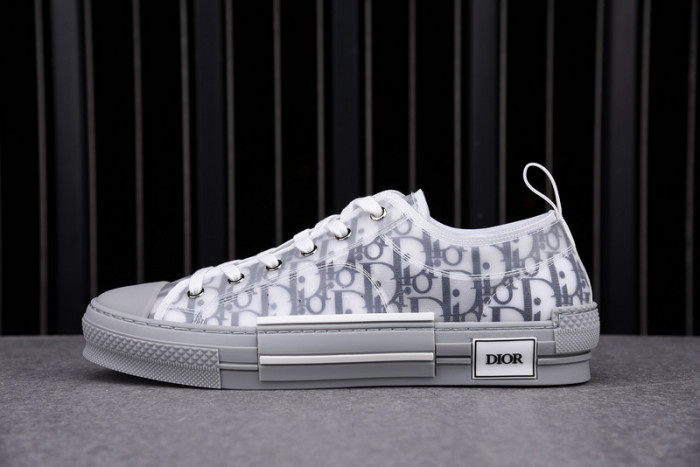 DR B23 OBLIQUE TOP SNEAKER