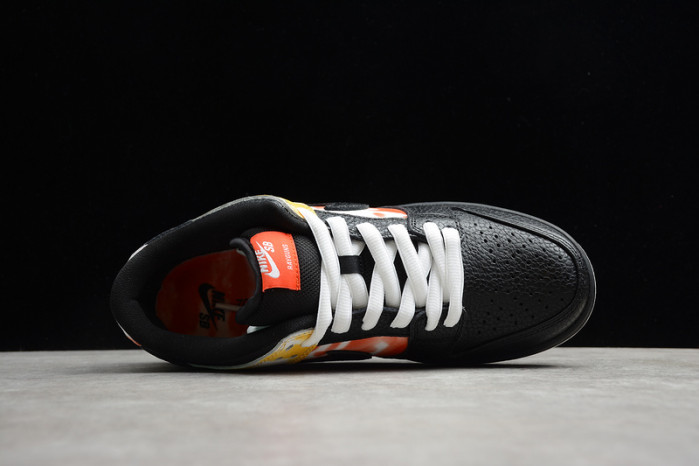 NK SB DUNK LOW ROSWELL RAYGUN BQ6832-001