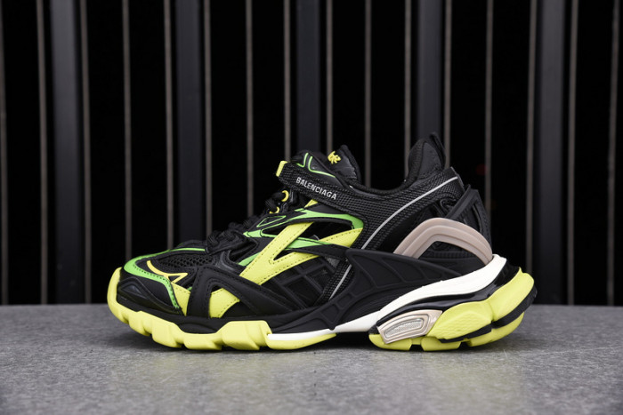 BL TRAINERS TRACK
