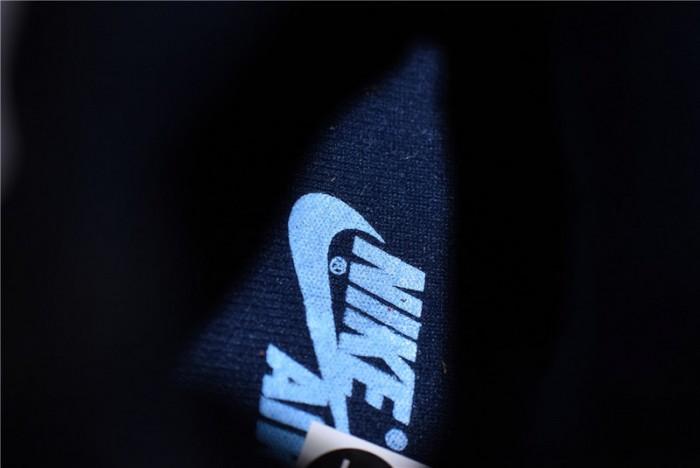 Air Jordan 1 UNC Blue Chill Patent Leather CD0461-401