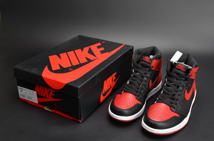 Air Jordan 1 Retro High OG “Banned” red mens 555088-001