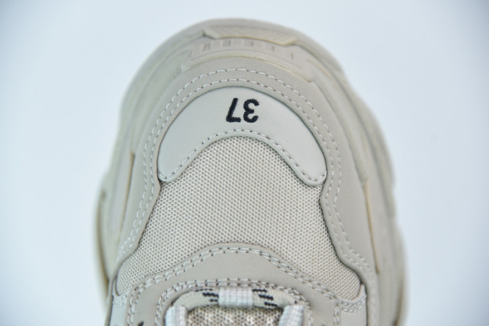 BL TRAINERS TRACK