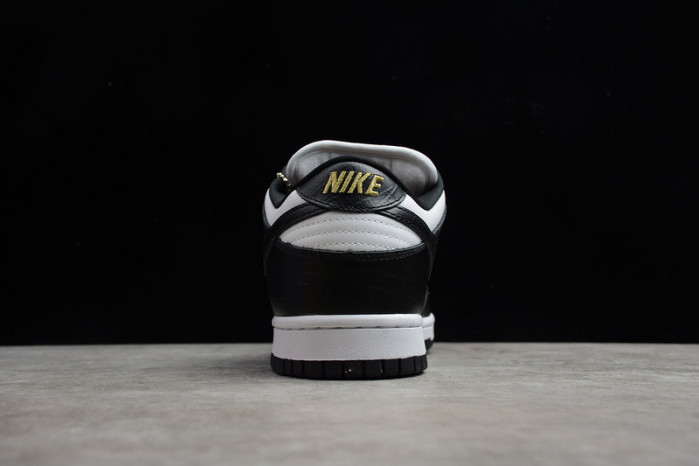 S*p*e x nike sb dunk low dh3228-102