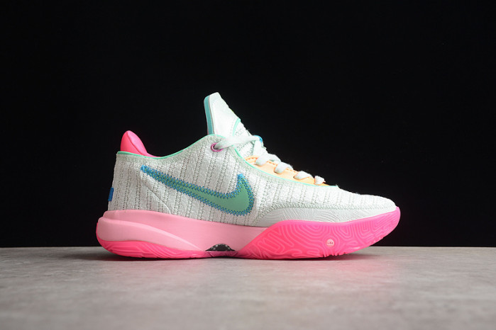 NIKE LEBRON 20 EP 