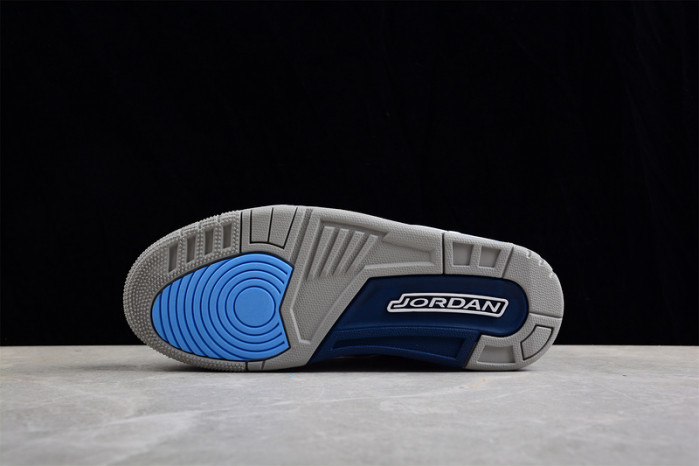 Air Jordan 3 “UNC” CT8532-104