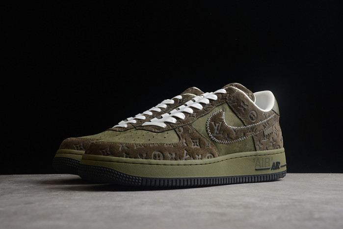 LV X NIKE AIR FORCE SNEAKER LD0251