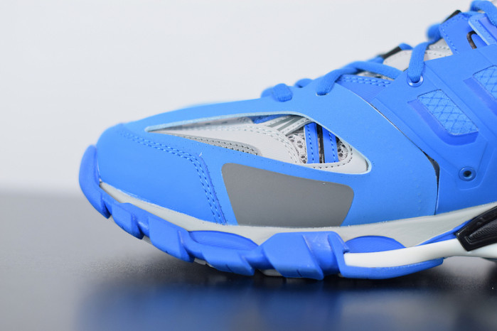 BL TRAINERS TRACK