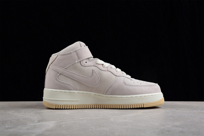 Nike Air Force 1 Mid 
