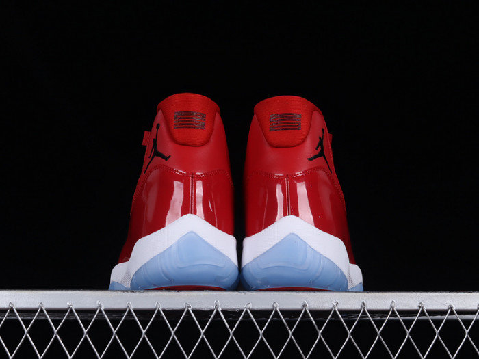 Air Jordan 11 Retro“Gym Red” mens 378037-623