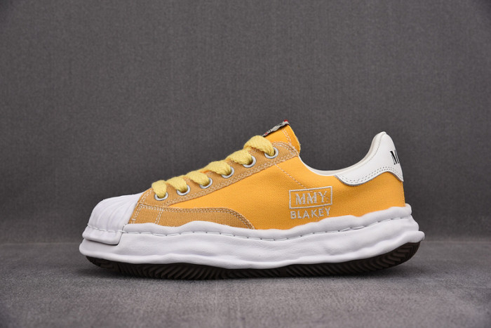 Maison Mihara Yasuhiro sneaker mmy-37