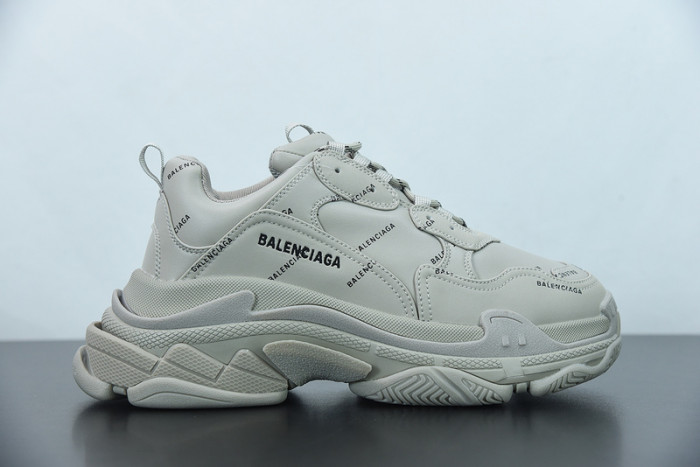 BL TRIPLE S TRAINERS
