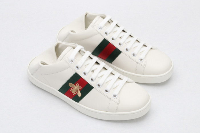 GC Ace Embroidered Low-Top Sneaker white with bee