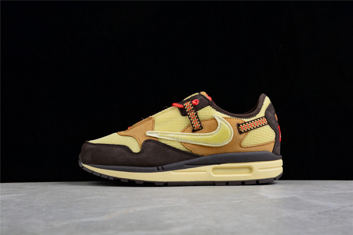 TRAVIS SCOTT x NIKE AIR MAX 1 