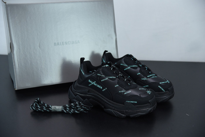 BL TRIPLE S TRAINERS BLACK LETTERS 541624 W09O1 9013