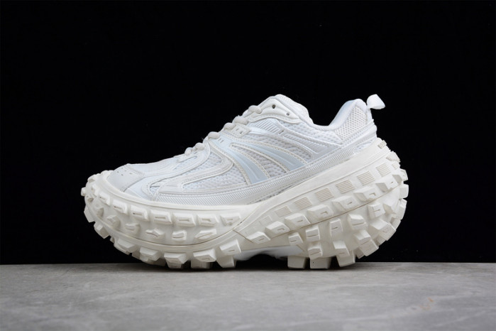 BC DEFENDER SNEAKERS D-1