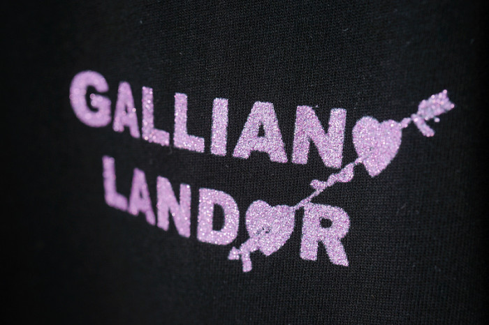 G*ALLERY D*EPT GD-8