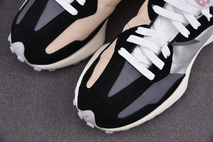 New Balance NB327D