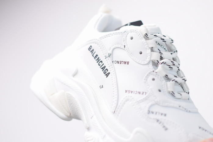 BL TRAINERS TRACK