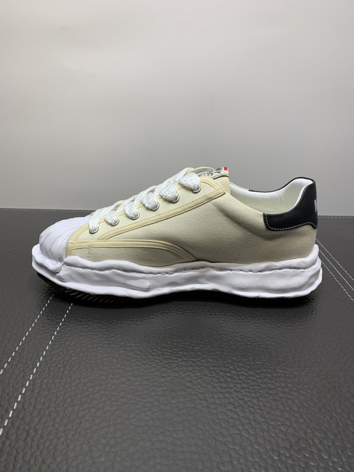 Maison Mihara Yasuhiro sneaker mmy-20