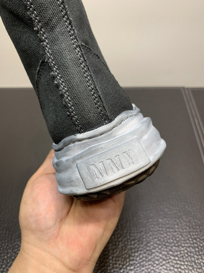 Maison Mihara Yasuhiro sneaker mmy-25