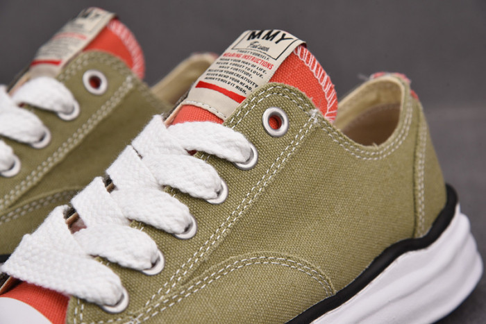 Maison Mihara Yasuhiro sneaker mmy-33