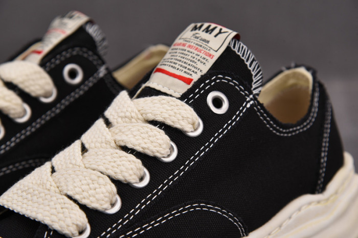 Maison Mihara Yasuhiro sneaker mmy-42