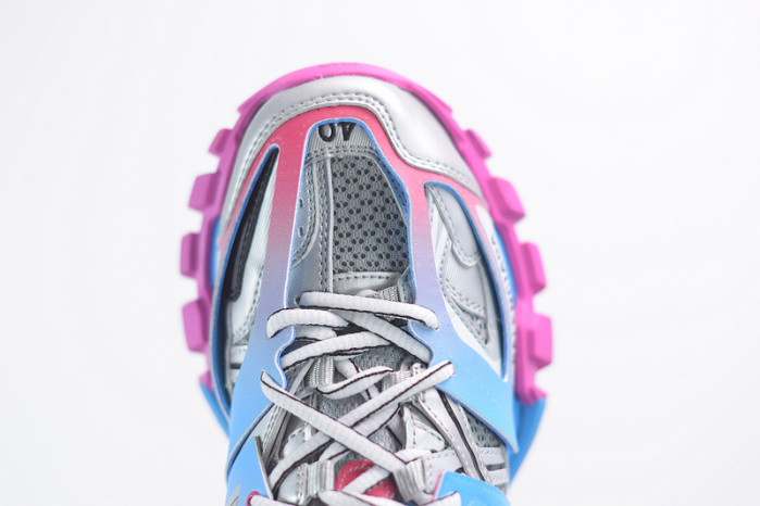 BL TRAINERS TRACK