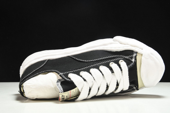 Maison Mihara Yasuhiro sneaker mmy-31