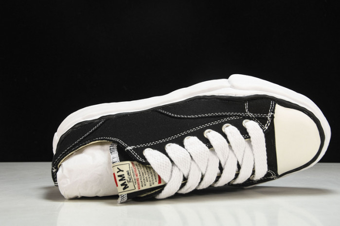 Maison Mihara Yasuhiro sneaker mmy-30