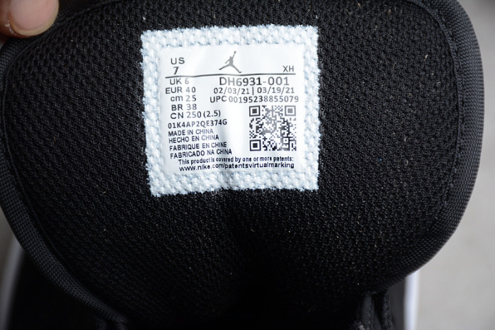 AIR JORDAN 1 LOW SE 