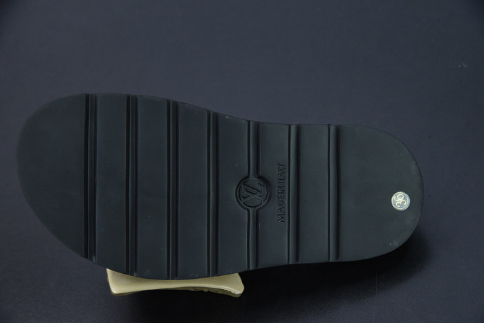 LVT SLIDE