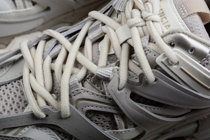 BL Track Sneaker T-1